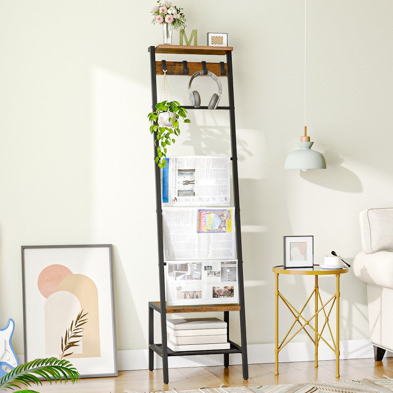 HOOBRO Blanket Ladder, Towel Rack for Living Room and Bedroom, Decorative Ladder Shelf with Hooks, Metal Frame, Giraffe Shape, Industrial Style, Rustic Brown and Black EBF13CJ01